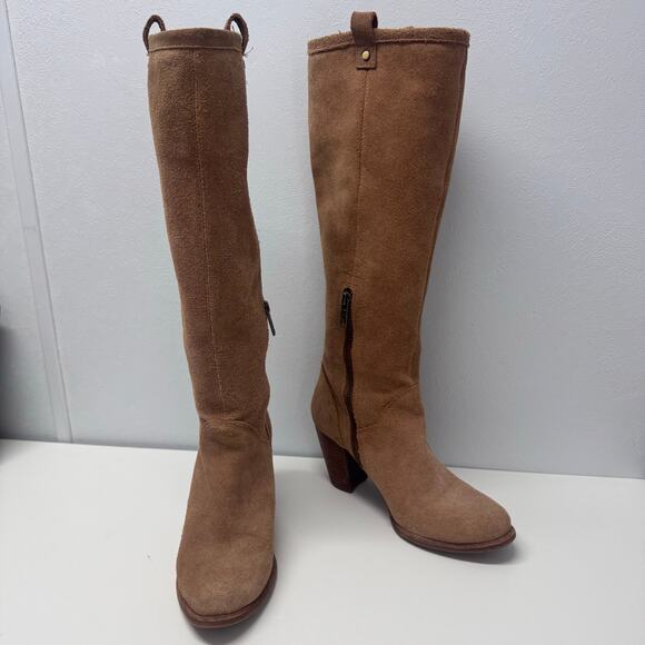 UGG Ava Tan Suede Women's Tall Boot size 8 Preppy Minimalist Basic Classy Casual - Picture 2 of 9